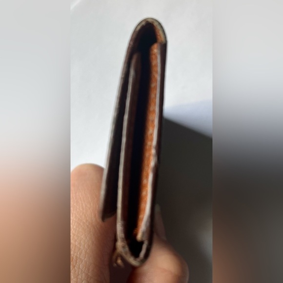 Louis VUITTON MONOGRAM KEY CASE/HOLDER - Picture 8 of 8